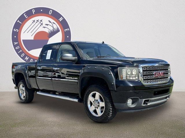 used 2013 GMC Sierra 2500 car, priced at $27,213