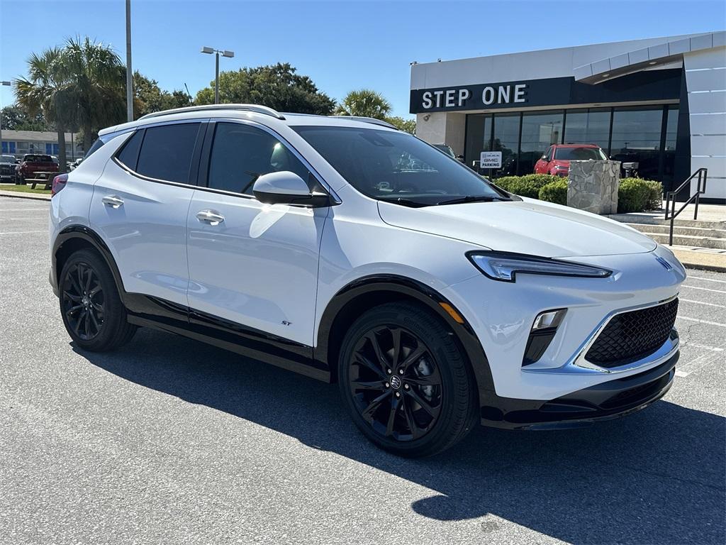 new 2026 Buick Encore GX car, priced at $31,752