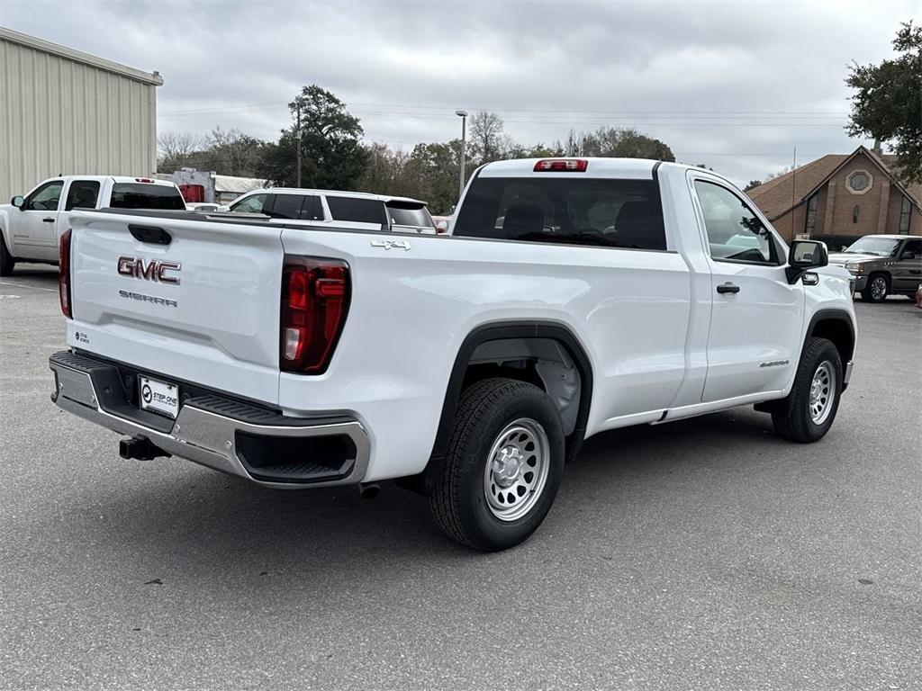 new 2025 GMC Sierra 1500 car, priced at $39,670