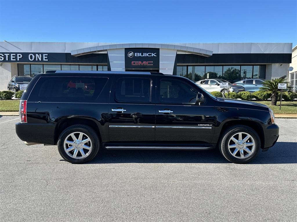 used 2011 GMC Yukon XL car, priced at $11,991