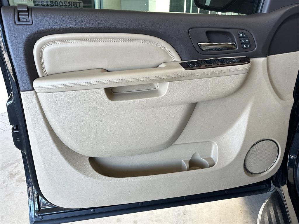 used 2011 GMC Yukon XL car, priced at $11,991