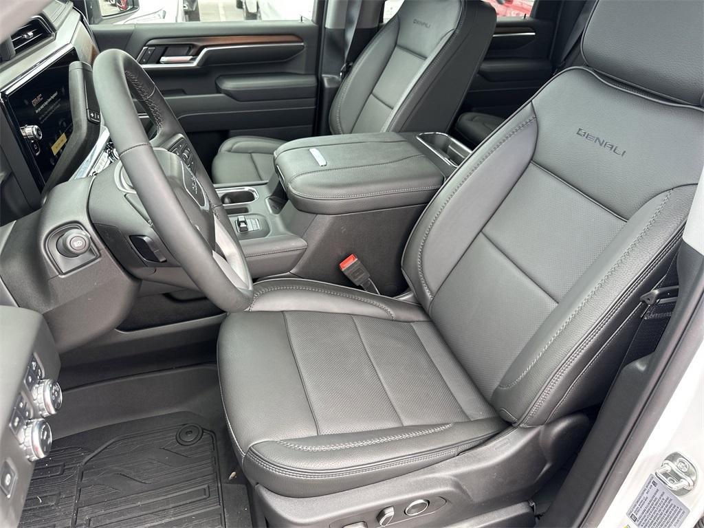 new 2025 GMC Sierra 3500 car, priced at $92,515