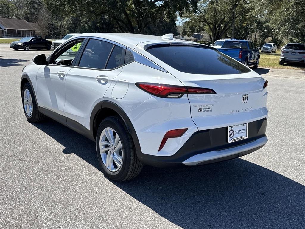 new 2025 Buick Envista car, priced at $23,290