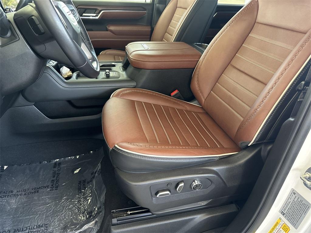 used 2024 GMC Sierra 2500 car, priced at $79,992