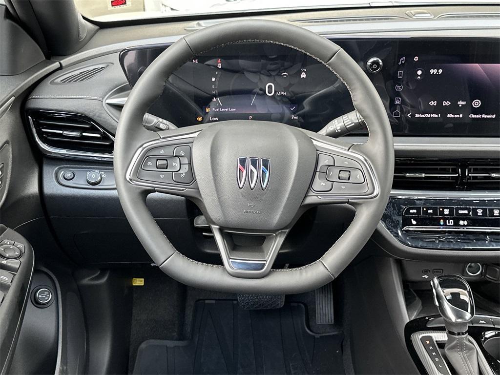new 2025 Buick Envista car, priced at $29,771