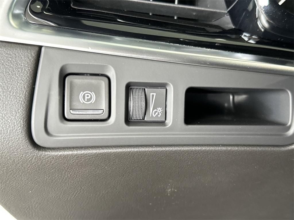 new 2025 Cadillac XT6 car, priced at $48,415