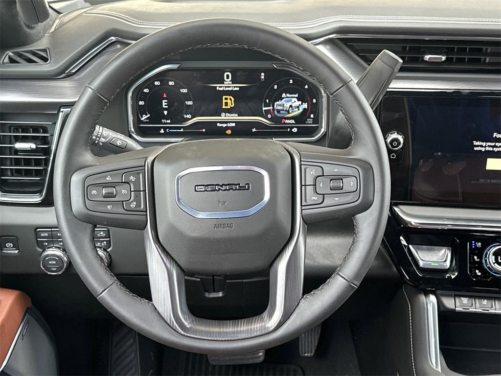 new 2025 GMC Sierra 2500 car, priced at $96,985