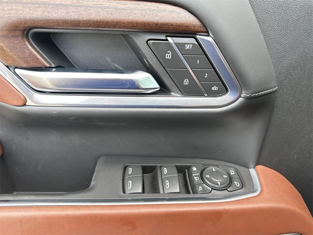 new 2025 GMC Sierra 2500 car, priced at $96,985