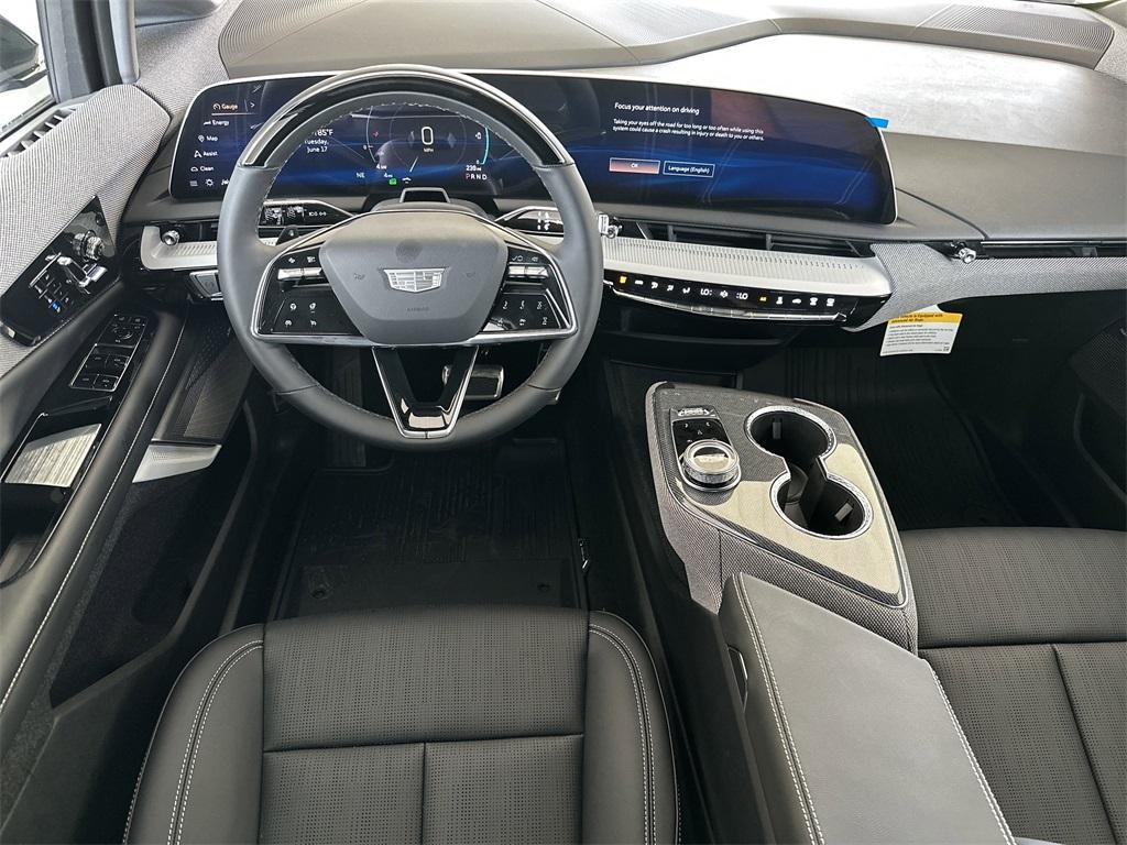 new 2025 Cadillac OPTIQ car, priced at $58,765