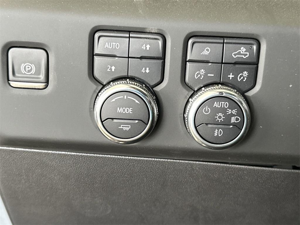 new 2025 GMC Sierra 1500 car, priced at $72,040