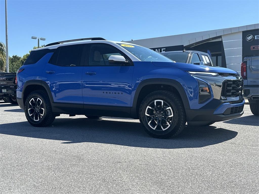 used 2025 Chevrolet Equinox car, priced at $33,342