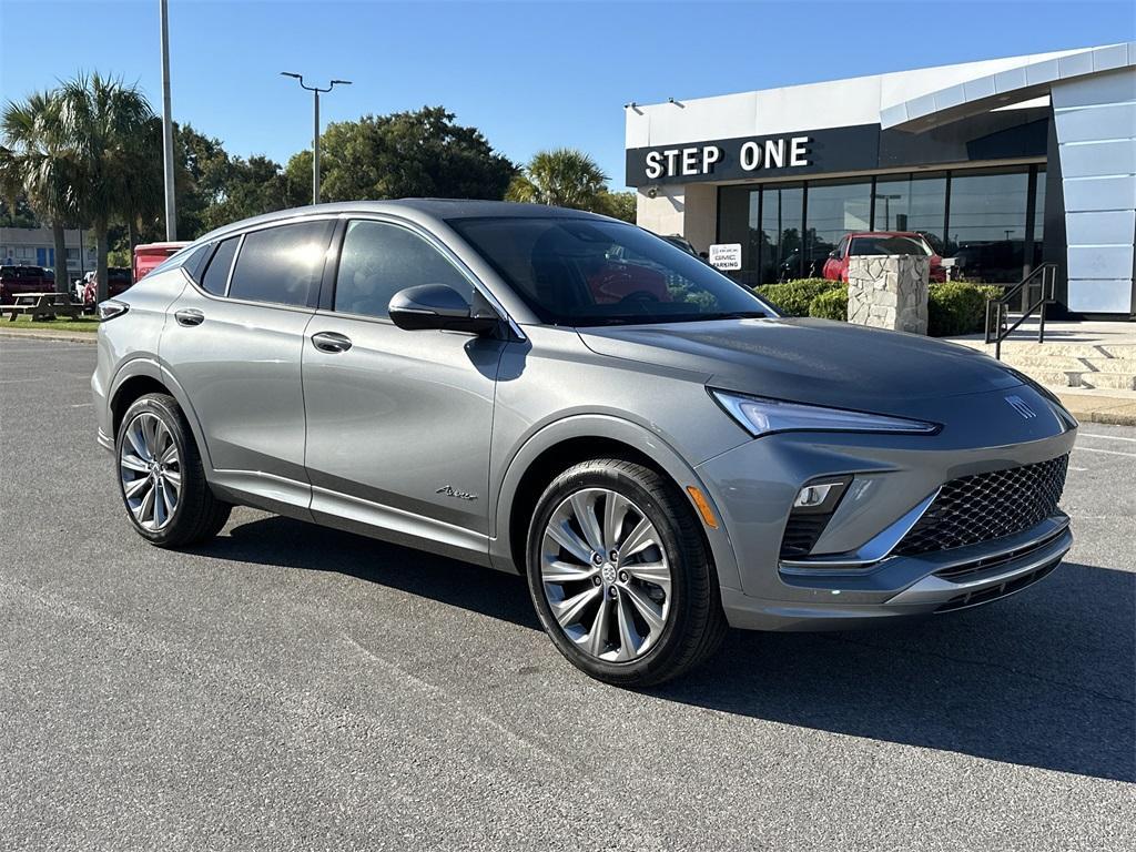 new 2025 Buick Envista car, priced at $29,854