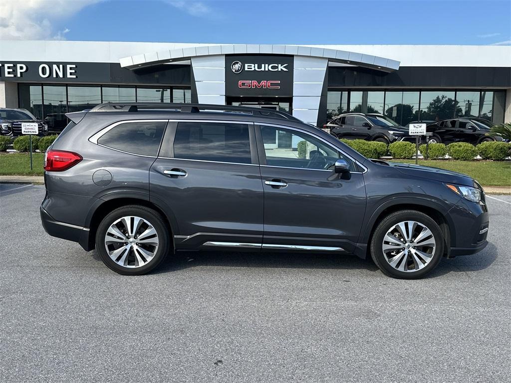 used 2022 Subaru Ascent car, priced at $33,171