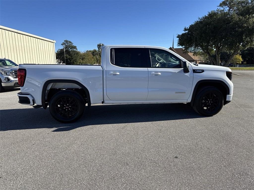 new 2025 GMC Sierra 1500 car, priced at $47,245