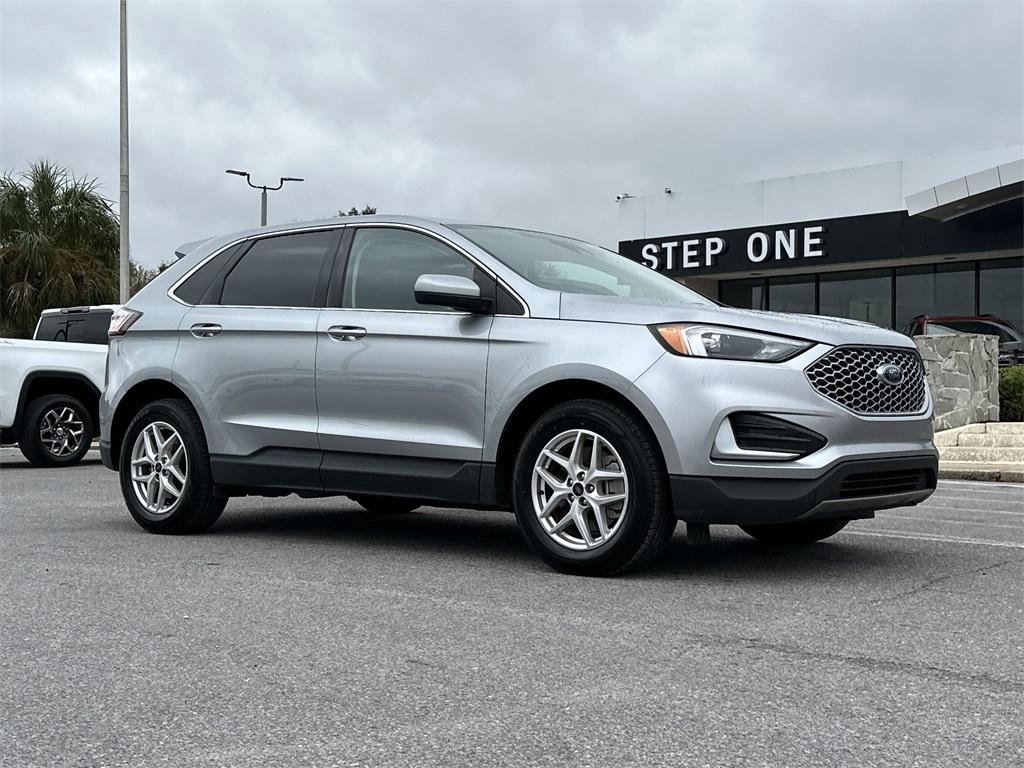 used 2024 Ford Edge car, priced at $21,591