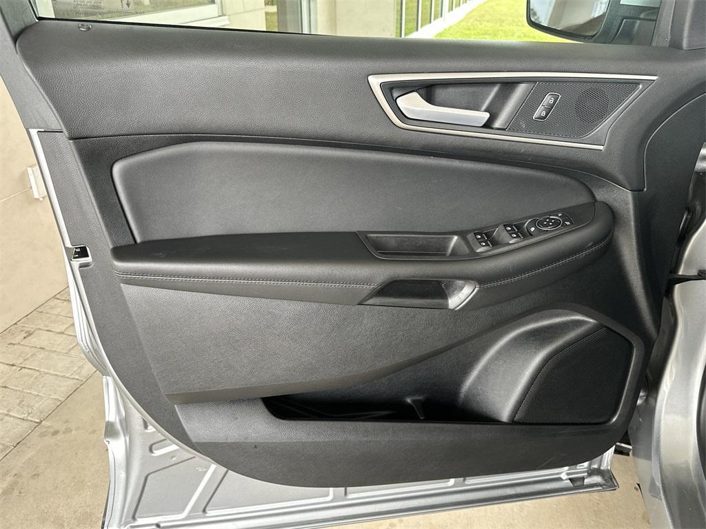 used 2024 Ford Edge car, priced at $21,591