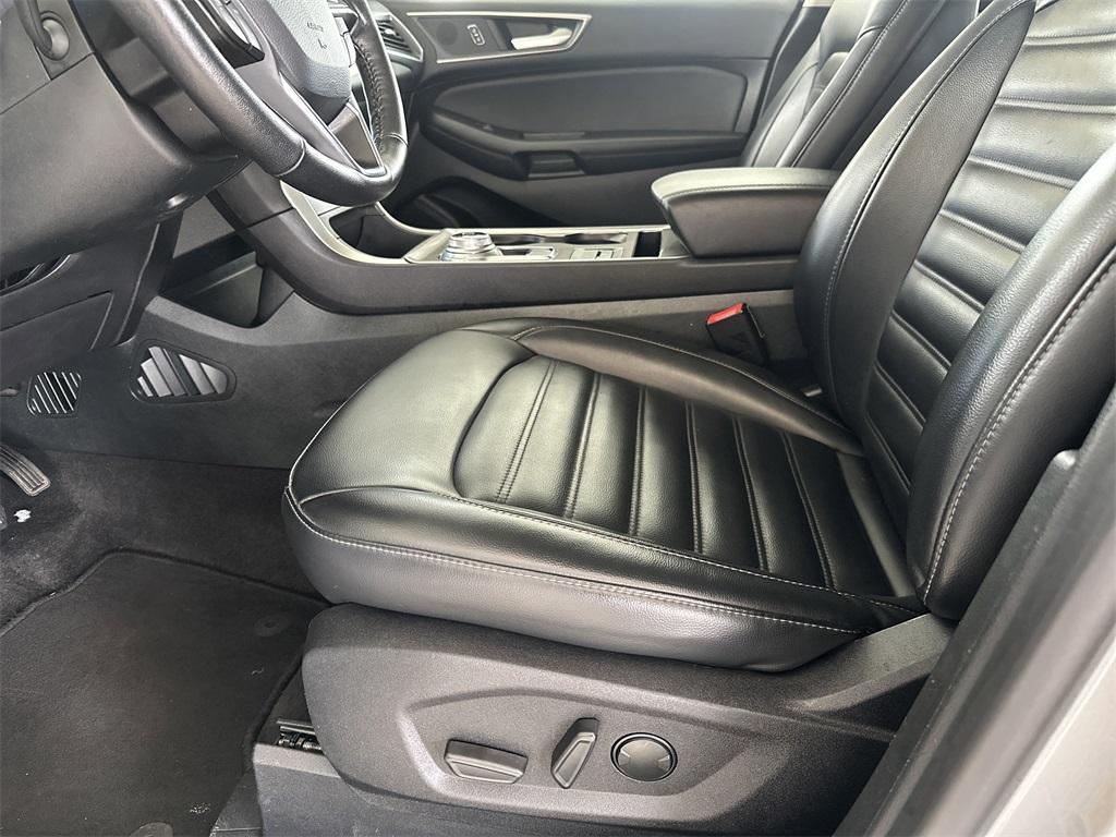 used 2024 Ford Edge car, priced at $21,591