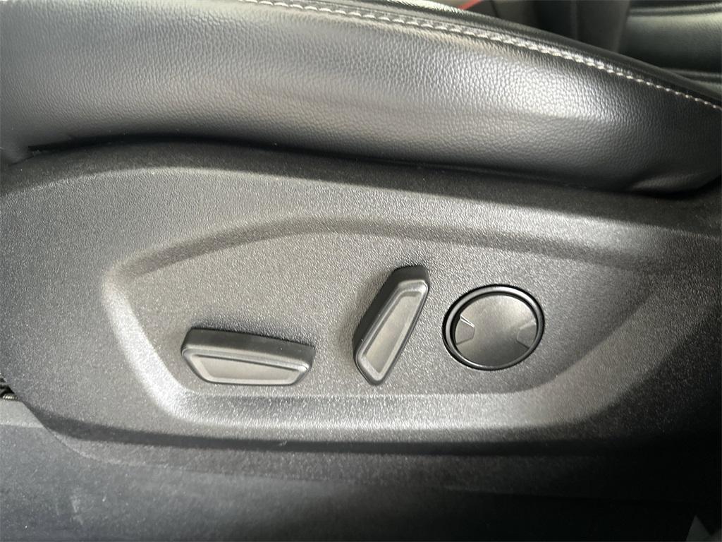 used 2024 Ford Edge car, priced at $21,591