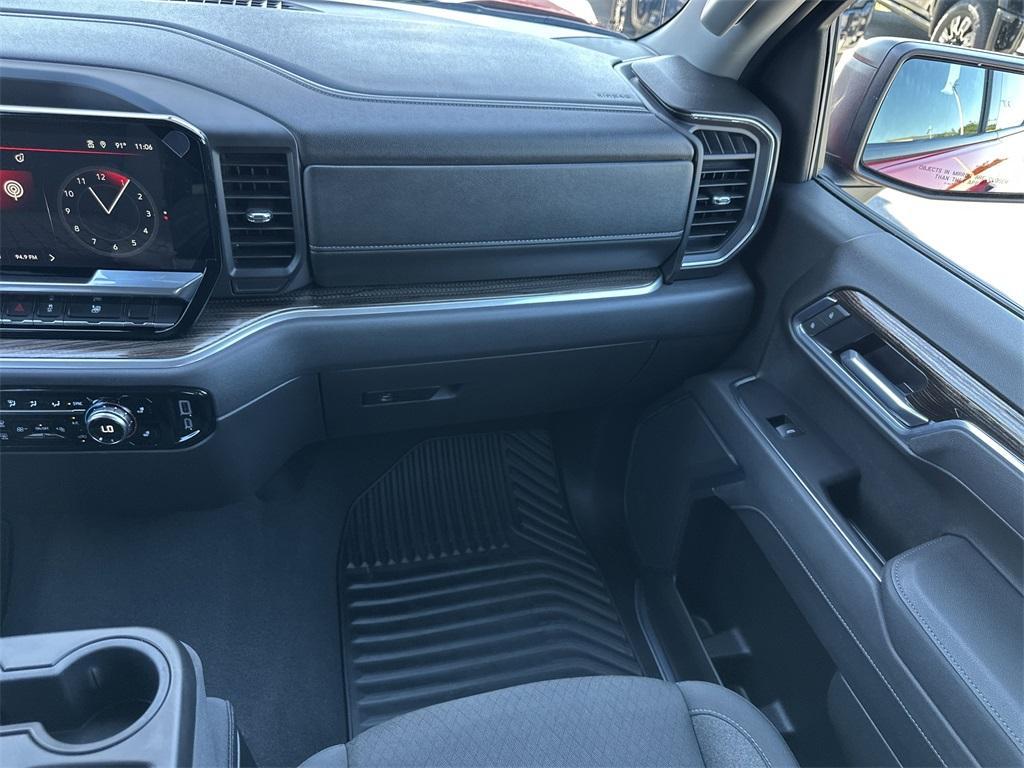 new 2025 GMC Sierra 1500 car, priced at $48,835