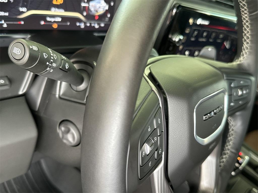 used 2025 GMC Sierra 1500 car, priced at $73,151
