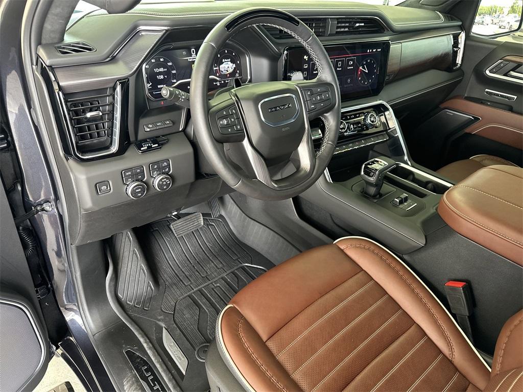 used 2025 GMC Sierra 1500 car, priced at $73,151