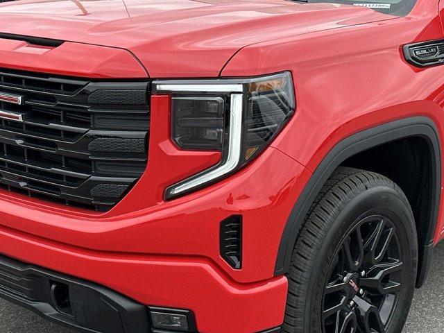 new 2025 GMC Sierra 1500 car, priced at $56,290