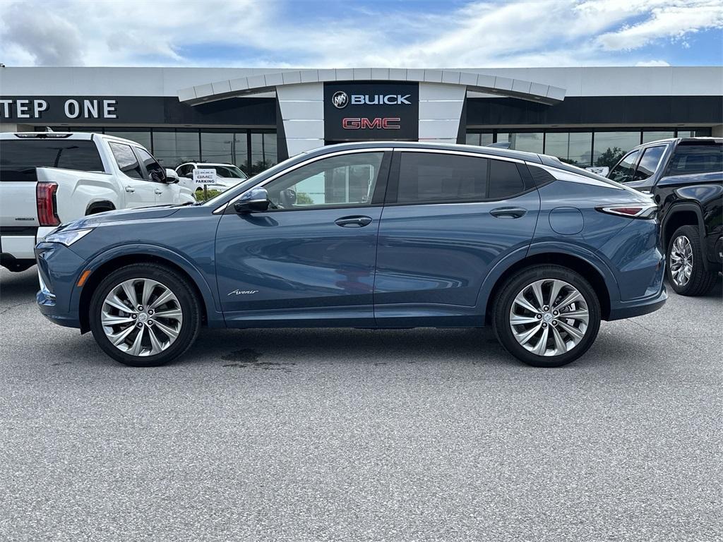 new 2025 Buick Envista car, priced at $29,354