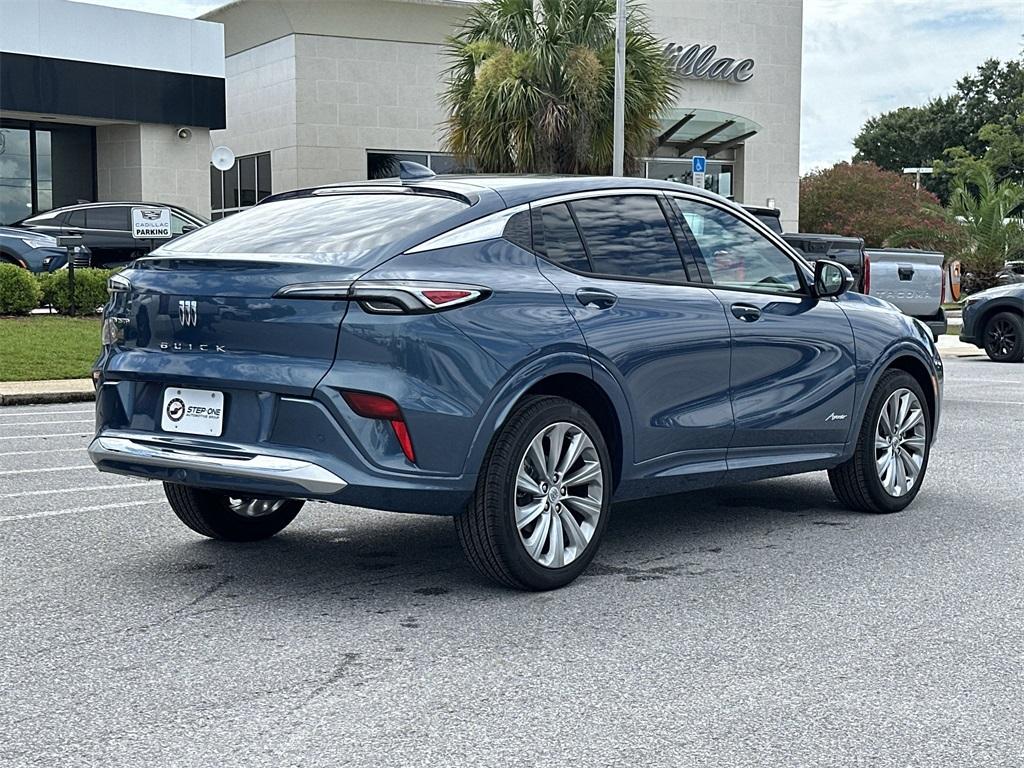 new 2025 Buick Envista car, priced at $29,354