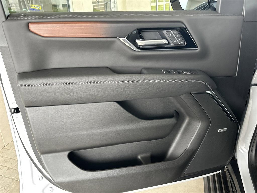 new 2026 GMC Yukon XL car, priced at $97,095