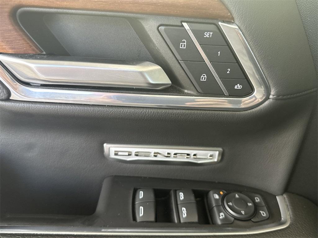used 2023 GMC Sierra 1500 car, priced at $52,591