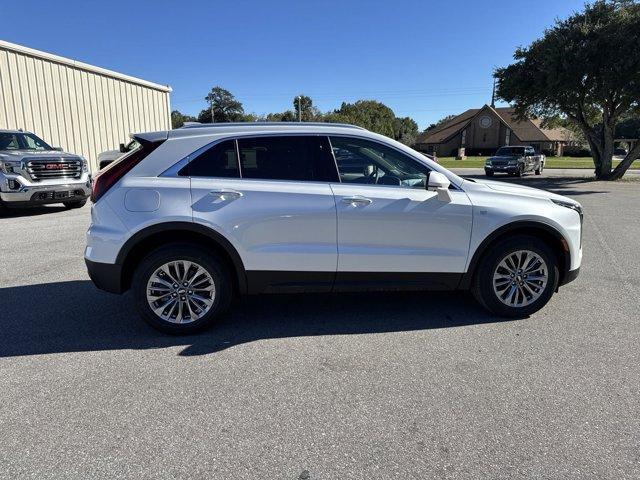 new 2025 Cadillac XT4 car, priced at $49,340