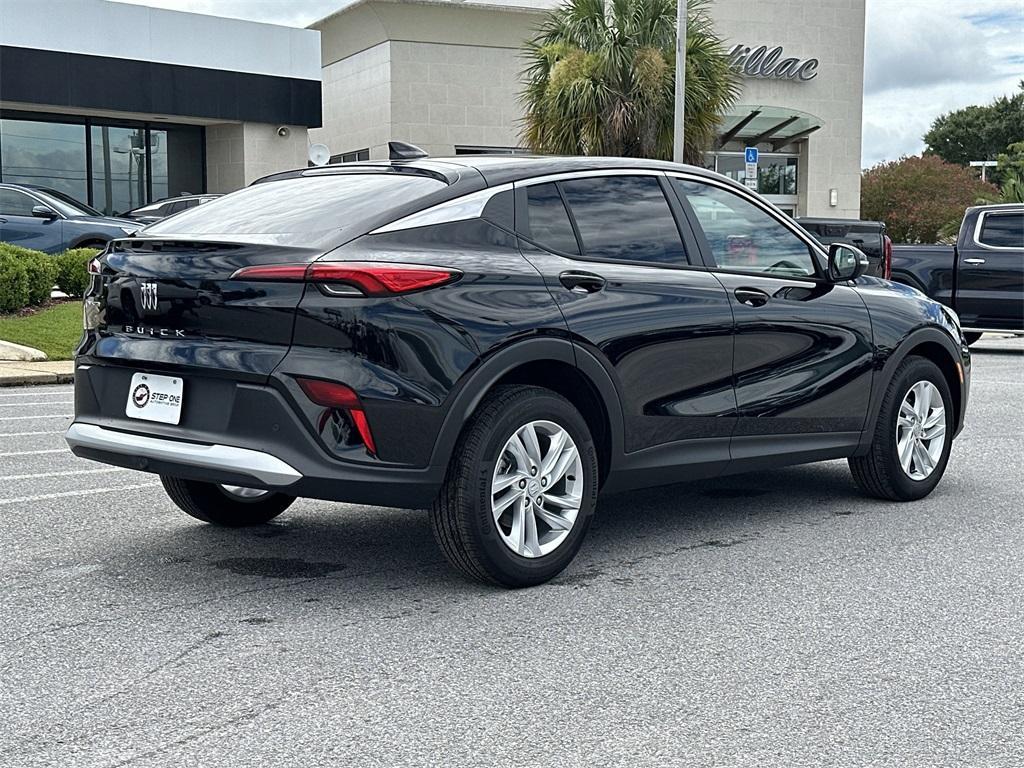new 2025 Buick Envista car, priced at $25,161