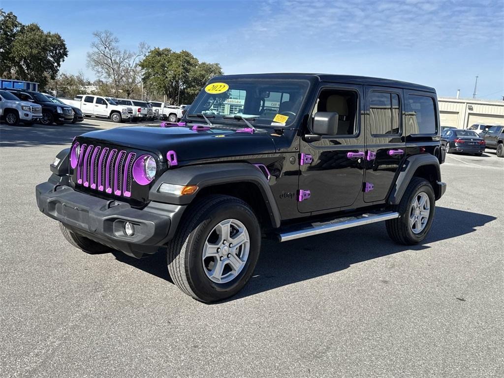 used 2022 Jeep Wrangler Unlimited car, priced at $28,384