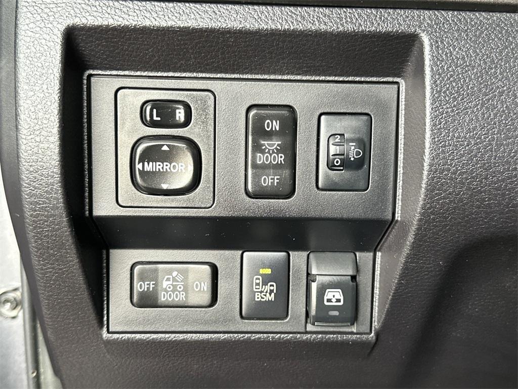 used 2016 Toyota Tundra car, priced at $23,691
