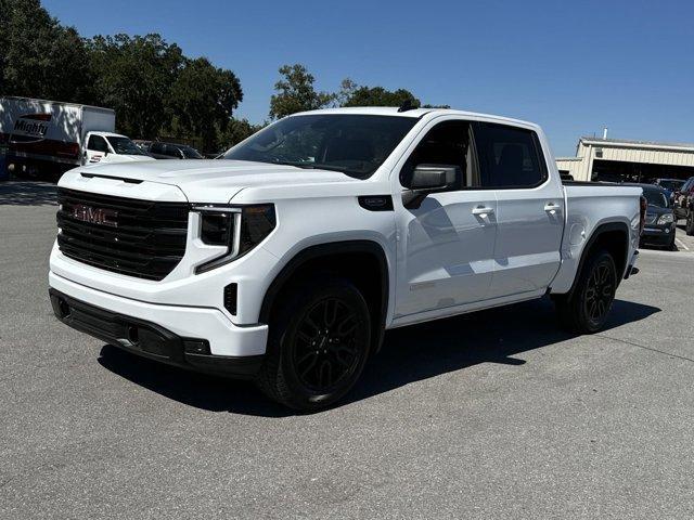 new 2025 GMC Sierra 1500 car, priced at $55,795