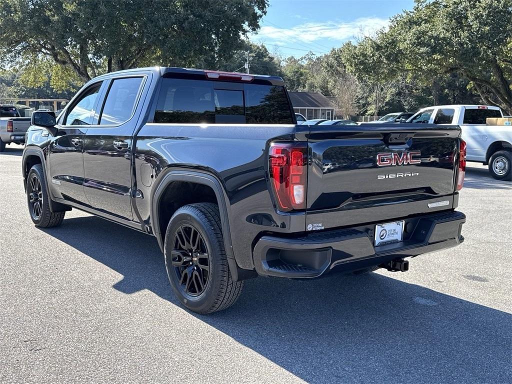 new 2025 GMC Sierra 1500 car, priced at $55,585