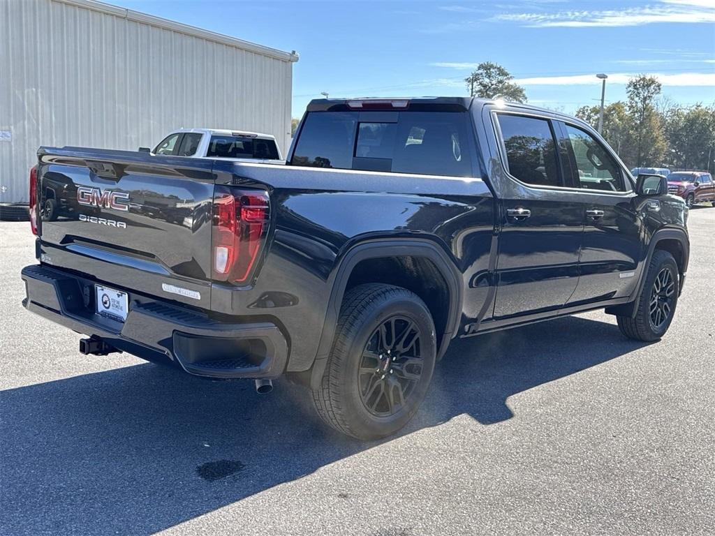 new 2025 GMC Sierra 1500 car, priced at $55,585