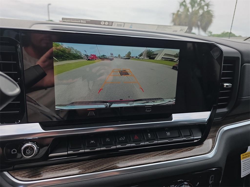 new 2025 GMC Sierra 1500 car, priced at $54,635