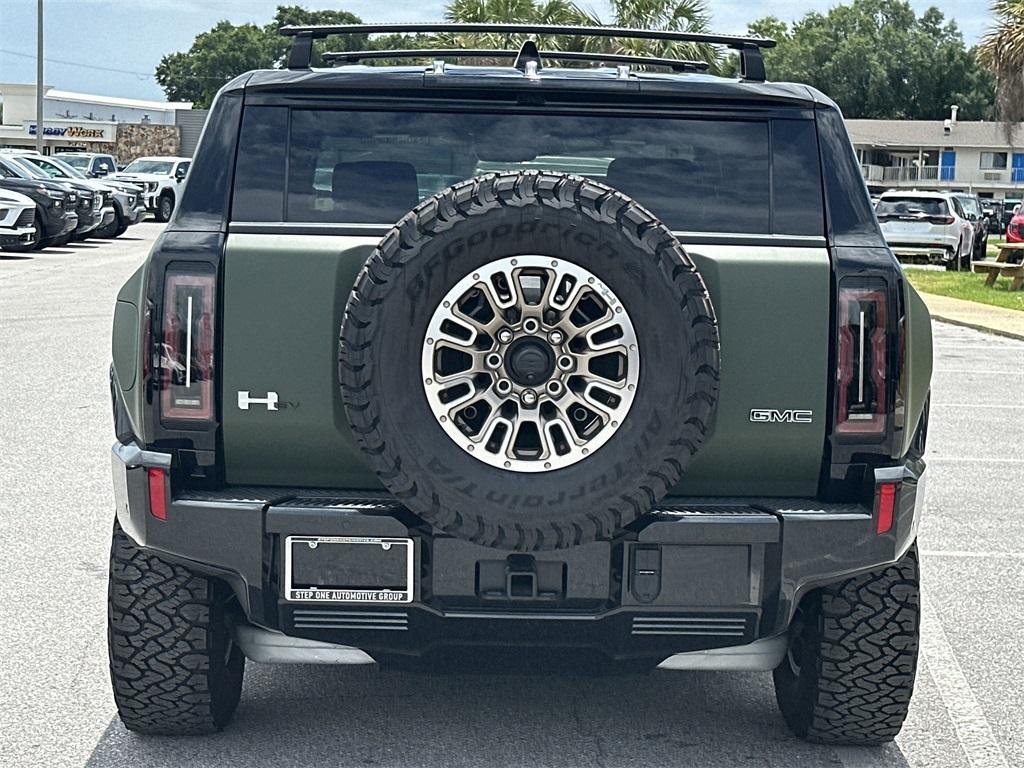 new 2025 GMC HUMMER EV SUV car