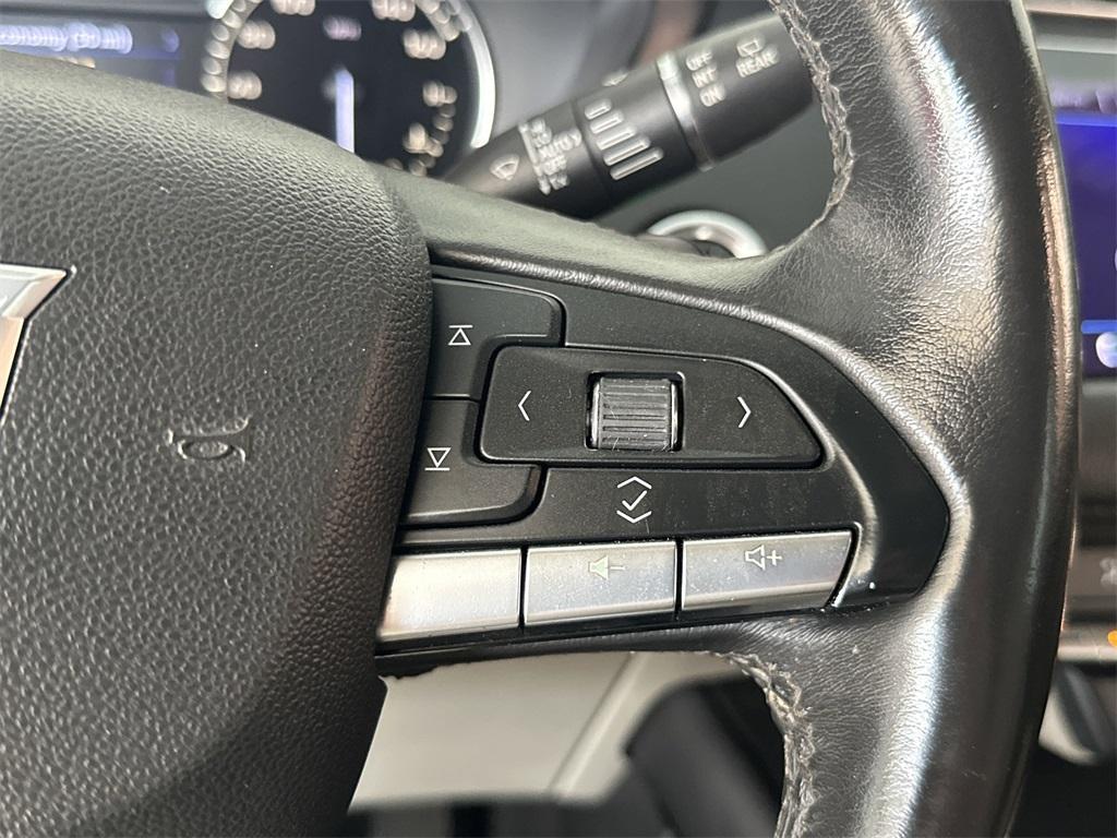 used 2020 Cadillac XT4 car, priced at $18,836