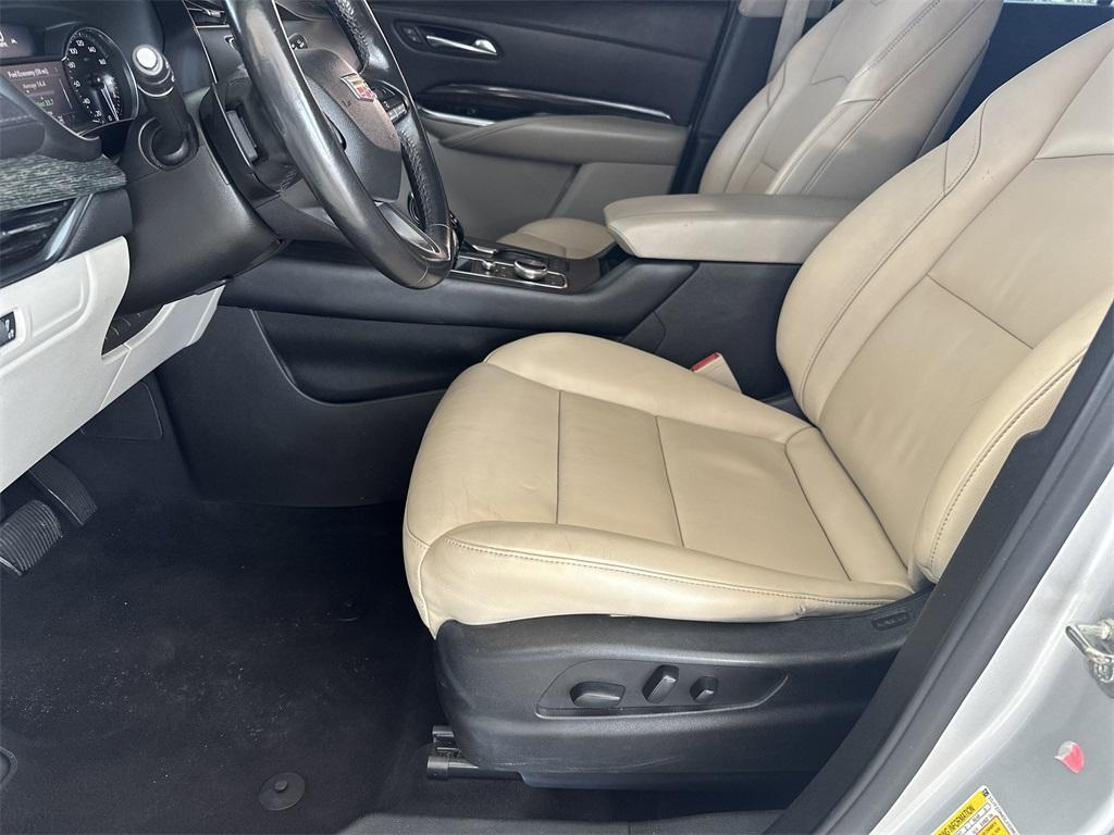 used 2020 Cadillac XT4 car, priced at $18,836