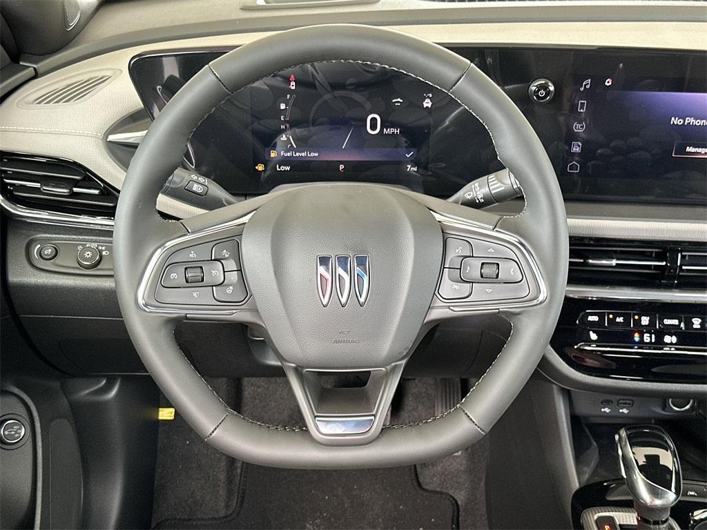 new 2025 Buick Envista car, priced at $29,610
