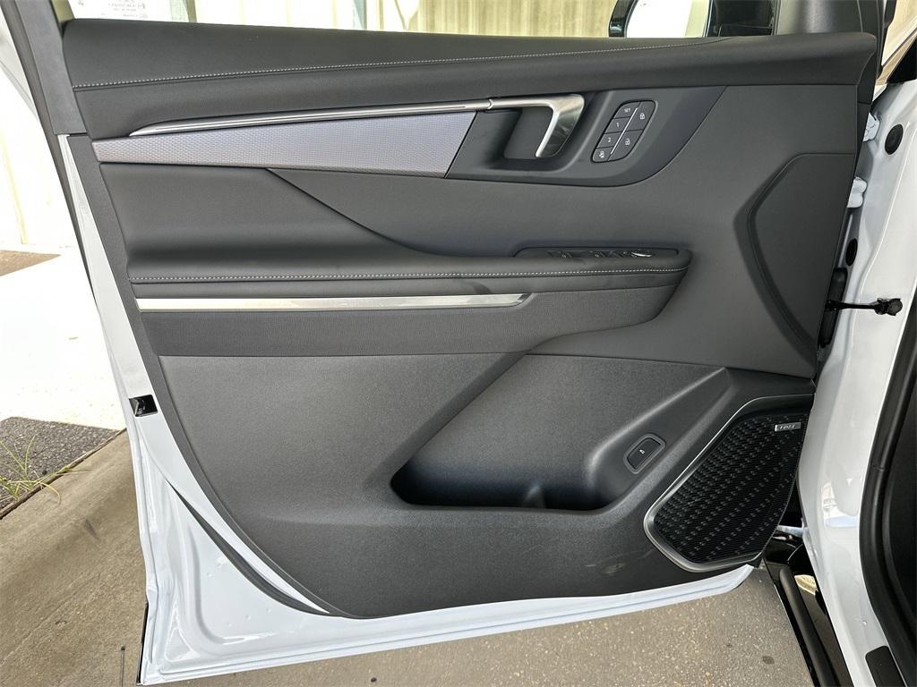 new 2025 Buick Enclave car, priced at $51,335