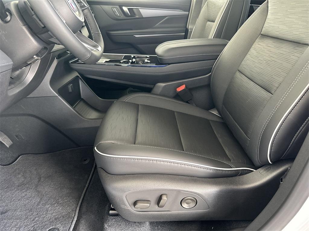 new 2025 Buick Enclave car, priced at $51,335