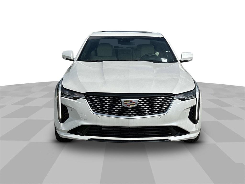 new 2025 Cadillac CT4 car