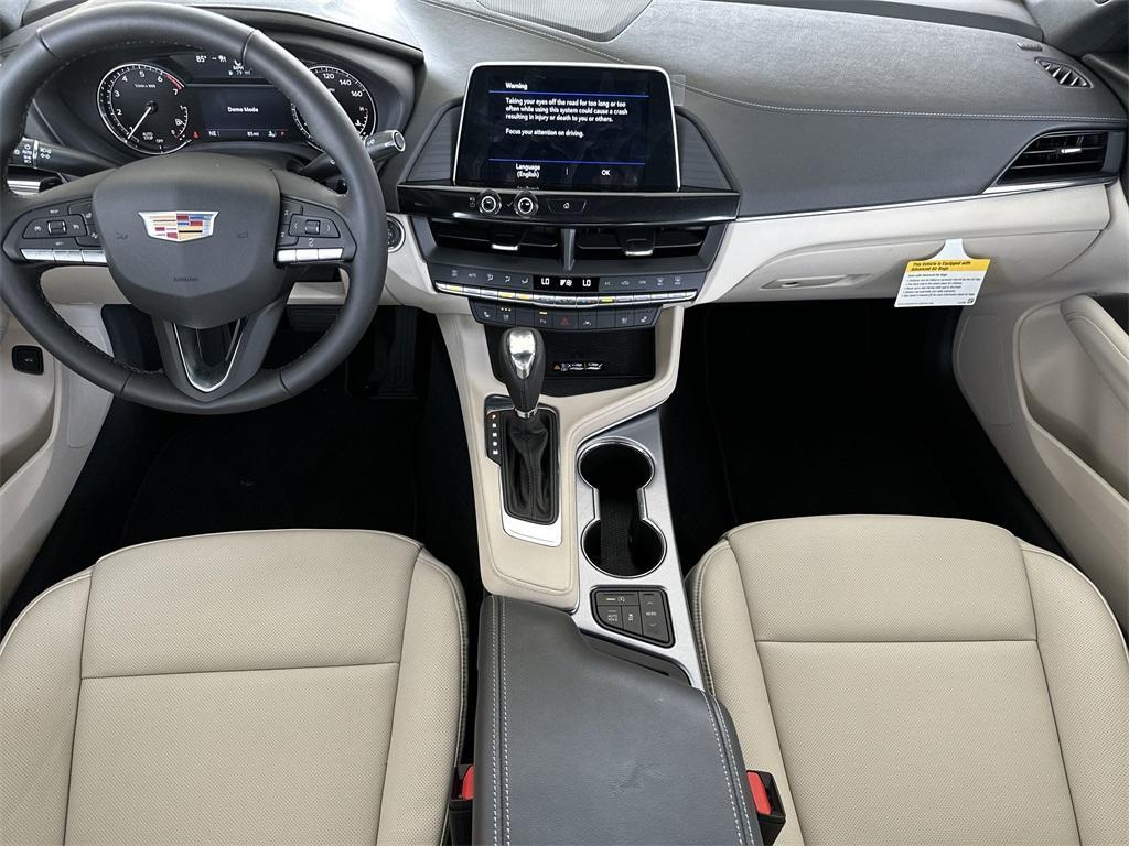 new 2025 Cadillac CT4 car