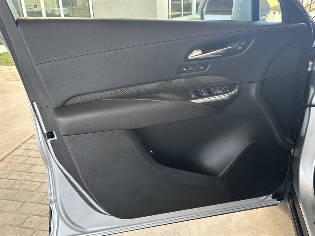 used 2020 Cadillac XT4 car, priced at $21,682