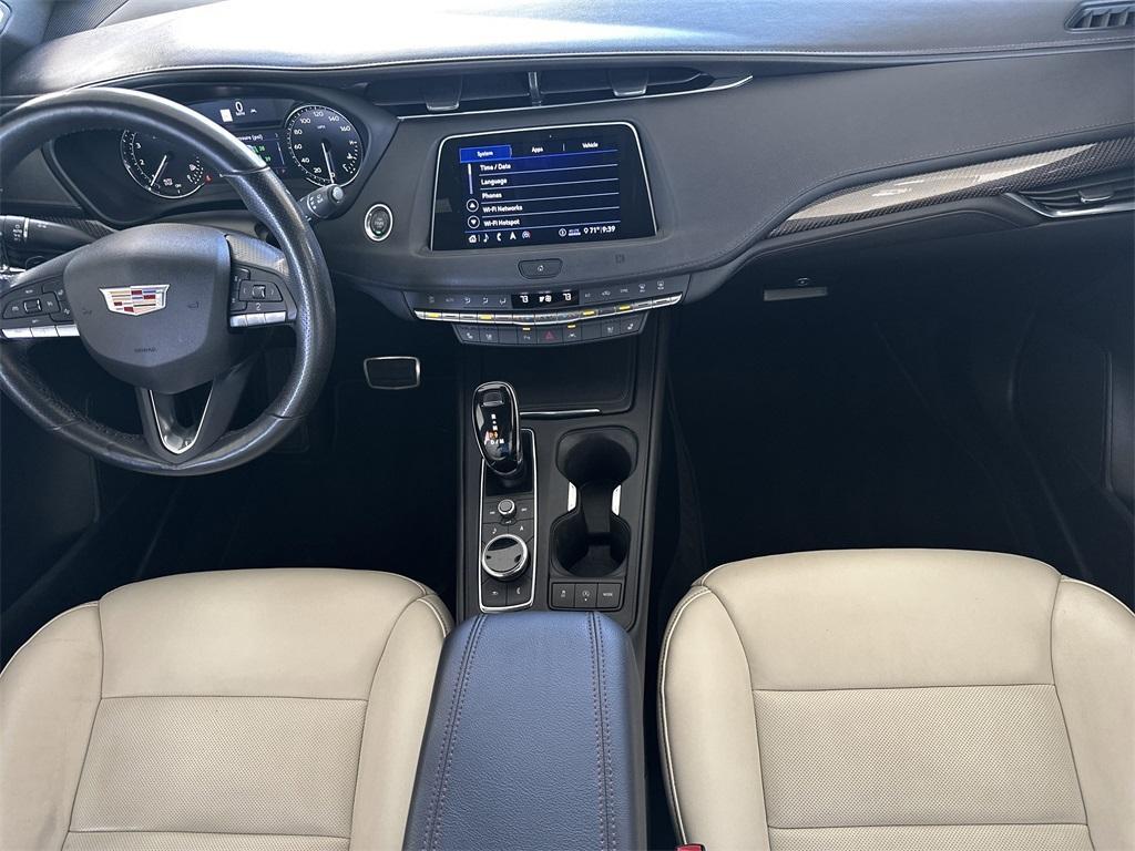 used 2020 Cadillac XT4 car, priced at $21,682