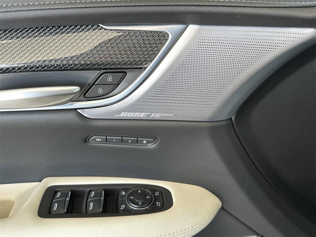 new 2025 Cadillac XT5 car, priced at $63,465