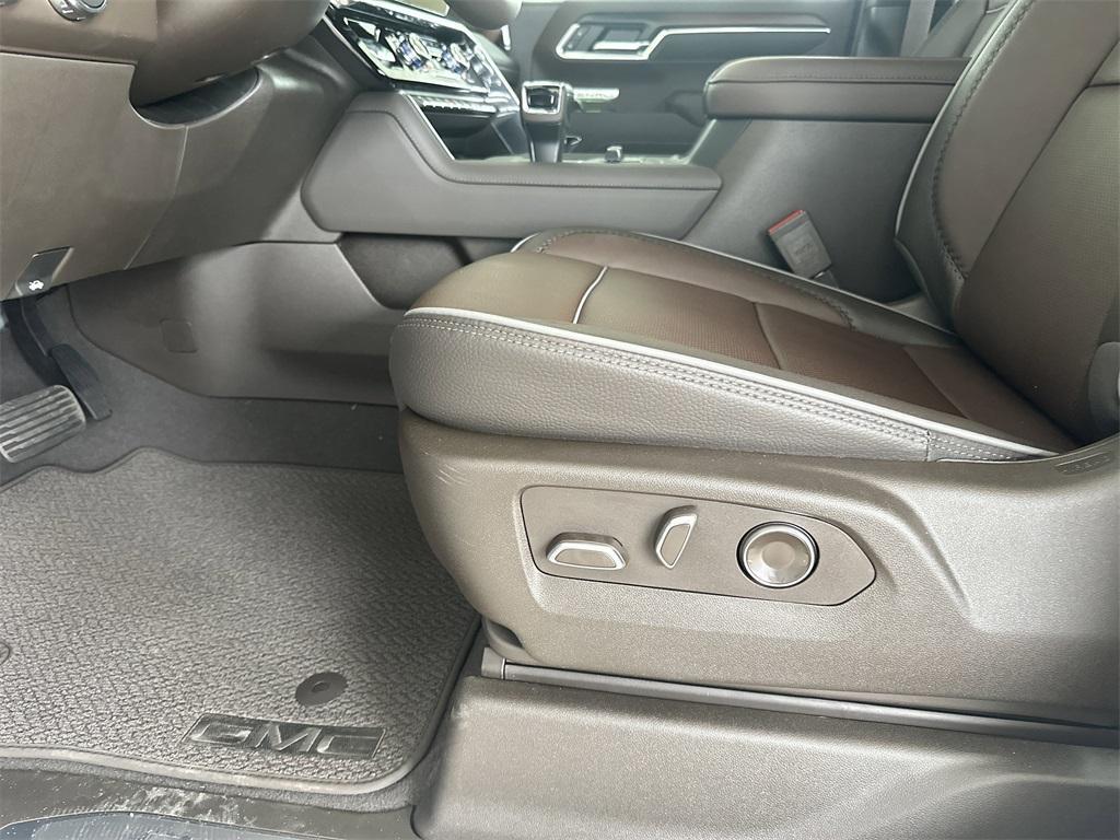 new 2026 GMC Sierra 1500 car, priced at $78,940